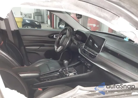 2022 Jeep Compass Trailhawk 4X4 z USA, uszkodzony, nr VIN 3C4NJDDBXNT175341